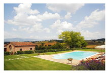Poggiobello located in Farneta, Tuscany, Italy sleeps 6 in 2 bedrooms.