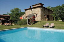 Montereggi located in Florence, Tuscany, Italy sleeps 10 in 5 bedrooms.