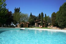 Poggio Del Nonno - Origano located in Rigomagno, Tuscany, Italy sleeps 3 in 1 bedrooms.