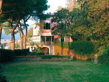 Casalmare located in Levanto, Liguria, Italy sleeps 12 in 7 bedrooms.
