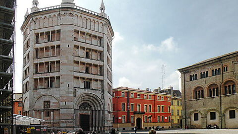 Parma Baptistery, Exterior