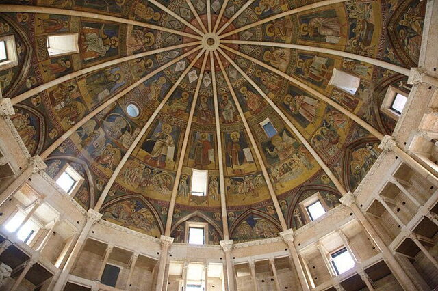 Parma Baptistery, Interior