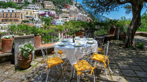 Villa Deli, terrace