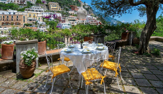 Villa Deli, terrace