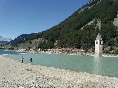 Lake Reschen, Summer