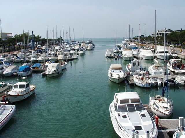 Lignano port