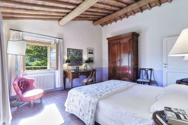 Le Pergole, bedroom