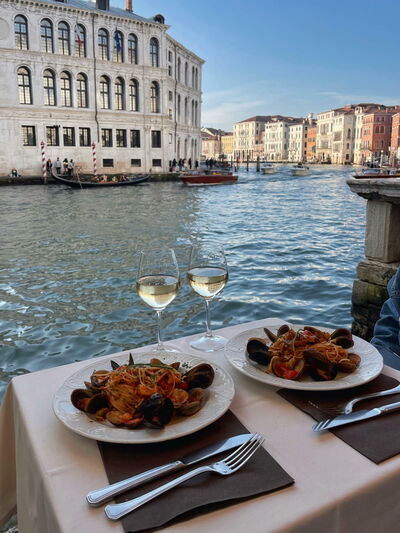 Eating in Venice