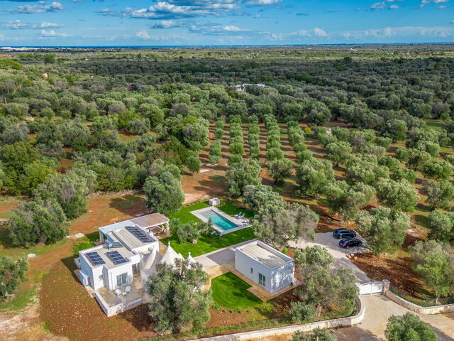 Trullo Brenda, view