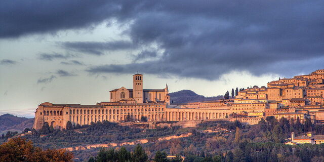 https://en.wikipedia.org/wiki/Assisi