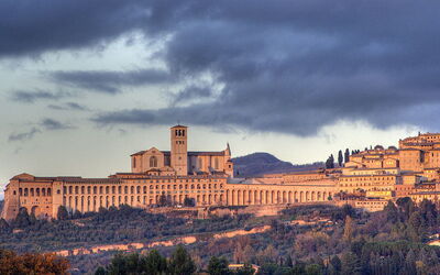 https://en.wikipedia.org/wiki/Assisi