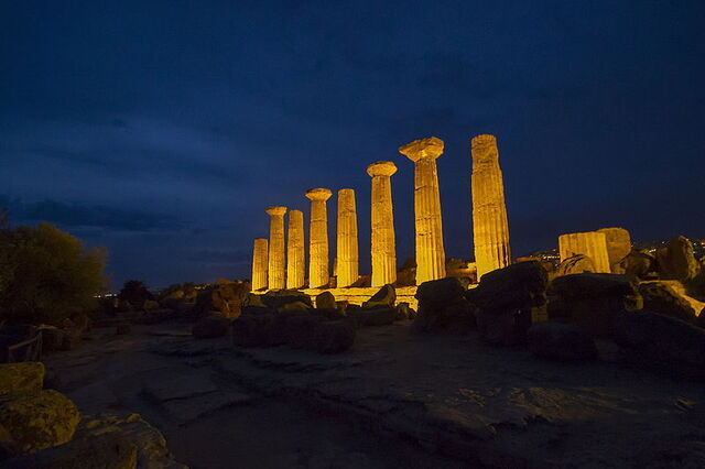 Valley of the Temples, Night