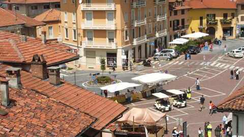 Square in candelo