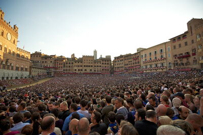 Crowds at the Palio di Siena