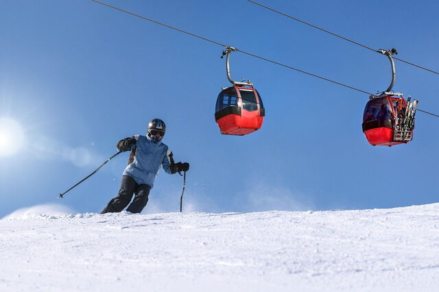 Skiing