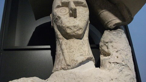 Boxer sculpture