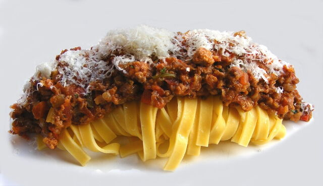 Bolognaise with tagliatelli