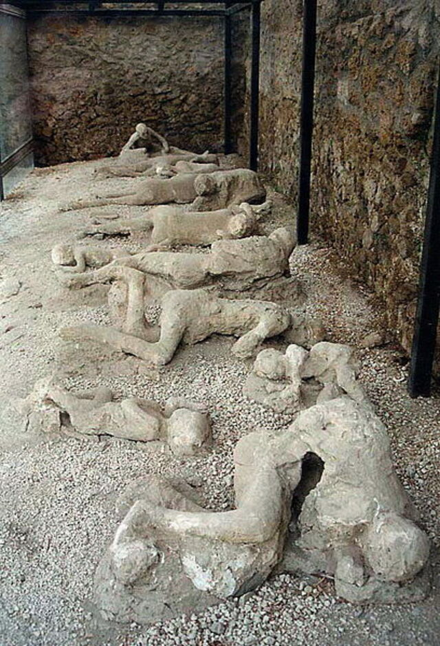 pompeii historical tour