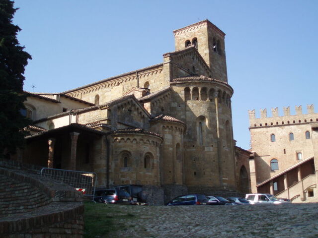 Main square in Castell'Arquato