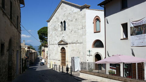 Montefalco, church