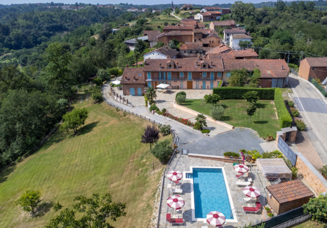 Bricco Delle Rondini, grounds