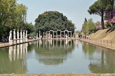 pool at villa adriana