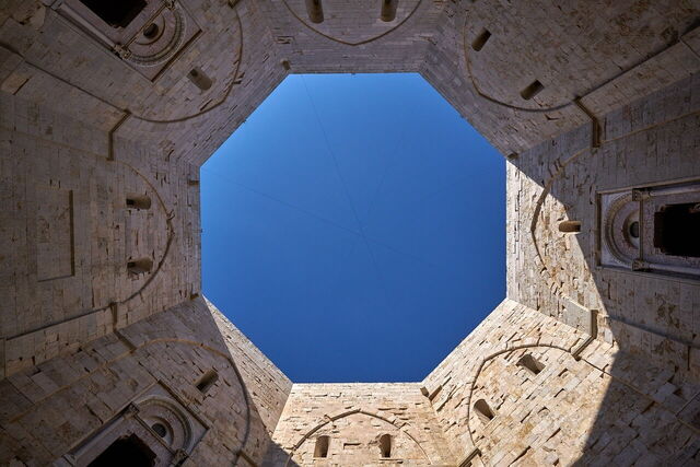 Courtyard view, Castel del Monte