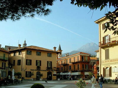 Garbaldi square in Menaggio