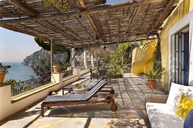 Mansour, terrace