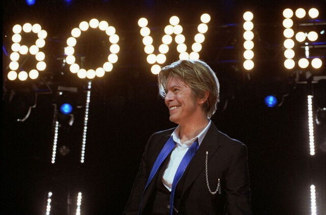 Bowie in Chicago, 2002
