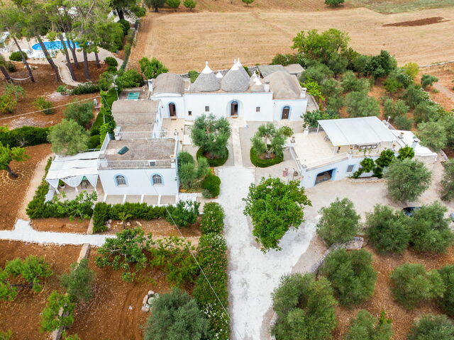 View over Trullo Agapanto