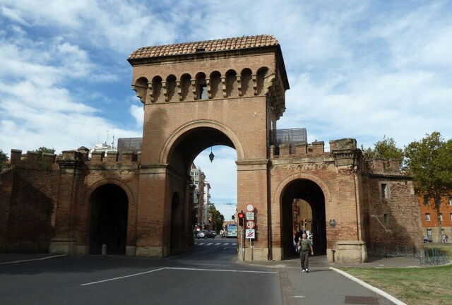 Porta Saragozza, Bologna