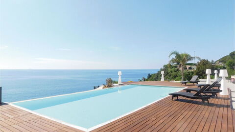 Varazze, pool