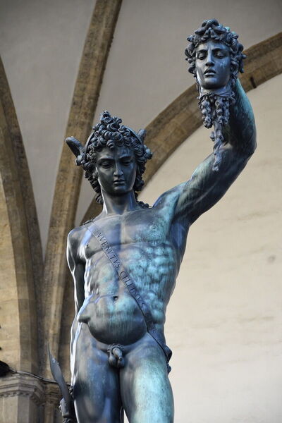 Perseus, Cellini
