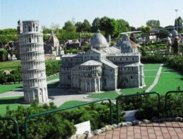 Italy in Minature