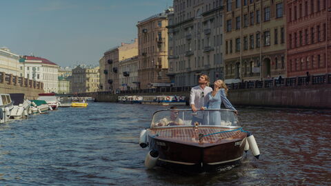 A couple in Venice