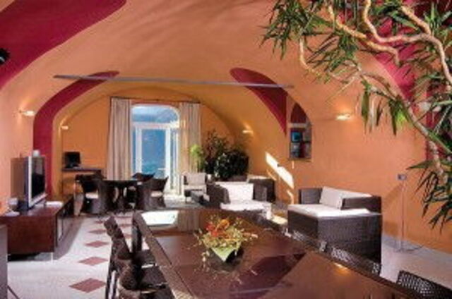 Villa Orta interior