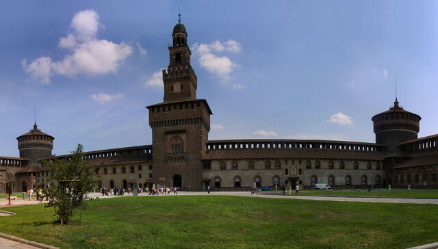 Castle Sforza courtyard