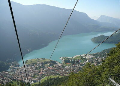 Molveno, cablecar