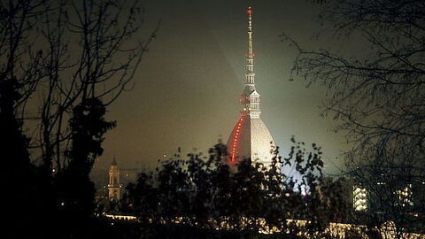 Lit up Mole Antonelliana