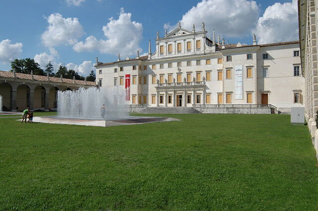 Villa Manin, facade
