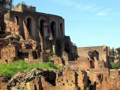 building ruins on palatine hill