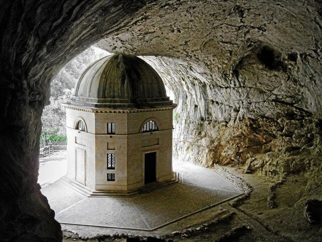 Temple of Valadier