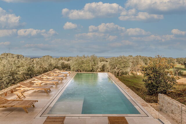 Villa Vea, pool and view