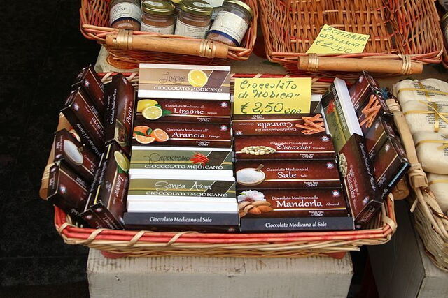 Flavours of Modica chocolate