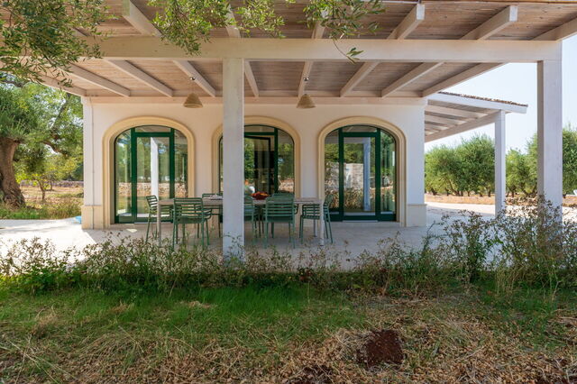 Villa Prestige, porch