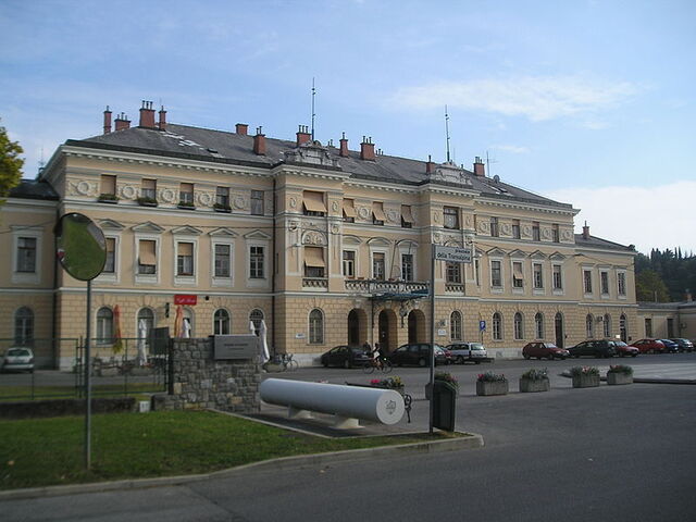 Piazza Europa border