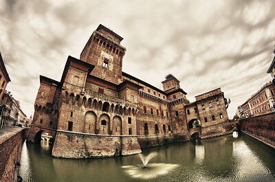 Castello Estense, moat