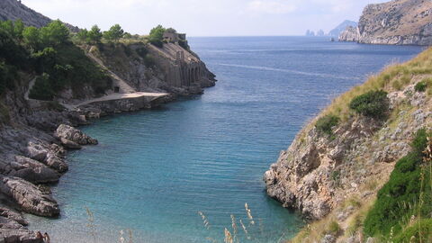 Bay of Ieranto, water