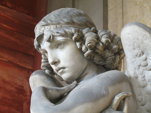 Detail of an angel in Staglieno Cemetery